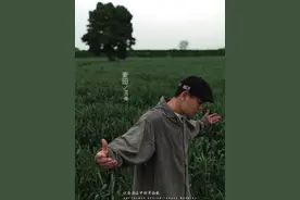 麦田拍照拍出高级感的几个拍照姿势 麦田拍照技巧，这几个构图姿势拍出高级感 #手机摄影 #麦田拍照 #麦田拍照姿势 #拍照技巧 #男生拍照