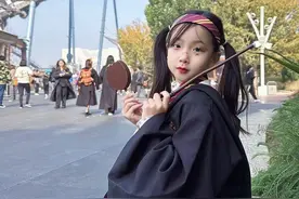 给孩子挑选零食，这些要知道！ 这些零食的冷知识，你都知道几个呢！#育儿 #家长必读#双11在抖音商城买什么 #零食 #冷知识视频封面