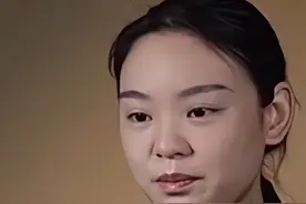 湖北天门走出的海军玫瑰，央视报道辽宁舰女兵班杨智茵的深蓝青春#给力 #五四青年节 #海军 #央视 #辽宁舰视频封面