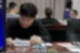 多地查摆年轻干部玩心重、混日子、说话随意、口大气粗等问题视频封面