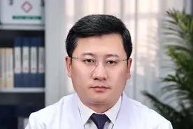 大便时出现疼痛、出血，当心得了这个病#抖出健康知识宝藏 #便秘 #大便出血 #出血 #大便干视频封面