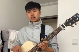 这首陶喆老师的#找自己 肯定是《赶紧给我使劲学》系列数一数二的好学！快学！#陶喆 #卡马吉他 #恩翊老师