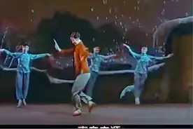 女大学生为什么看不懂《白毛女》？#精彩片段#生活感悟 #支持抖音传播正能量 #人物故事 #复旦大学教授钱文忠视频封面