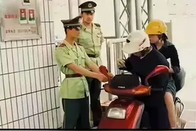 曾经的深圳分为关内与关外，关外的人员想要进入市区关内需要有边防证才能进入，一代人因为没有边防证历尽艰苦#深圳特区 #深圳同城 #城市记忆视频封面