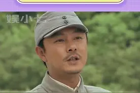 就很想问，张卫健你确定这掏的是河，不是机器猫的口袋嘛…#张卫健 #搞笑视频封面