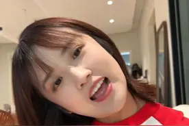 女朋友的好处那可太多了。。#搞笑 #治愈系笑容