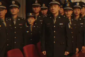 #电视剧狂飙 #张译狂飙高能喊话太燃了 亲爱的战友啊，我们该好好想一想什么是对，什么是错。#狂飙内鬼出现了