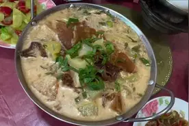 #我们都希望出现在别人生命中是礼物而不是负担视频封面