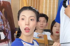 美术生能用自己的画笔挣到第一桶金，真的好激动哇！#崩坏星穹铁道 #银河漫游 #美术生 #校园视频封面