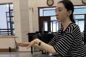 两年一度的考核开始了#芭蕾 #舞蹈生 #考核现场视频封面