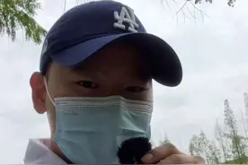 给医生送礼送啥好#爱未来 #送礼 #感谢信 #新生儿科张医生视频封面