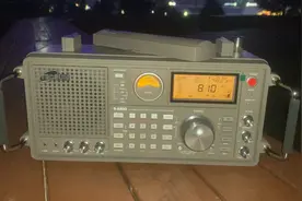 德生S2200成都收听AM810西安新闻广播。视频封面