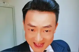 万梓良VS东方红🔥 什么？不会吧？真的吗？怎么了？现在连胆子也没有了？ 欧买噶的，阿玛特拉斯！#万梓良 #不装了摊牌了 #周润发 #对口型飙演技 #东方红🔥