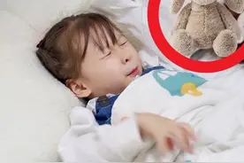 孩子睡觉旁，千万别放这些玩偶，如果你有，赶紧拿掉！#玩偶 #宝宝睡眠 #家庭教育 #抖音科学育儿技巧 #育儿经验分享