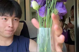 当精致男孩第一次坐高铁…… #高铁上如何打发时间 #铁腚路上如何打发时间#铁腚旅行