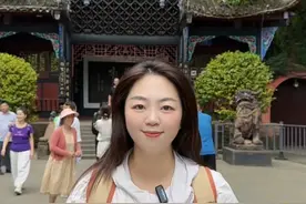 第一次来青城山该怎么玩？一天时间选前山还是后山？西游记拍摄地怎么打卡？3 分钟时间带你详细了解#青城山#青城山旅游攻略 #四川旅游攻略 #四川旅游推荐 #住进风景里