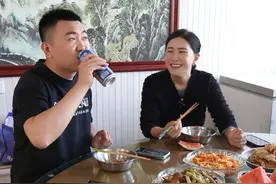 今天上山上张暖雅掌勺#张暖雅