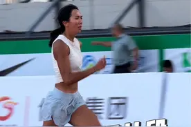 这古铜色的皮肤太酷了！#田径 #林雨薇视频封面