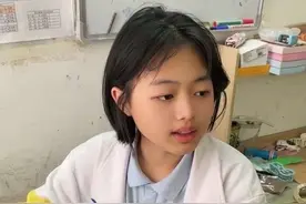 没事别逗孩子玩，否则亲妈变“渣妈”😂😂#爸爸的小棉袄