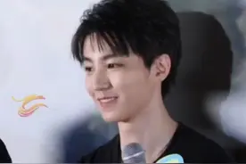 滕州籍演员蒋灵儿饰演的王海鸥是周正（王俊凯）的表姐#电影刺猬首映礼 #演技炸裂 #王俊凯 #葛优 #我的观影报告视频封面