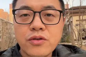 西凤酒为什么分陕西省内版和省外版 一开始是怕大家不接受，现在来看坚持特色就可以，大可不必去迎合。#酒知识科普 #西凤酒#经验分享 #绿脖西凤 #独立思考视频封面