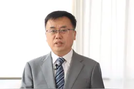 无民事行为能力人造成损害的，由监护人承担赔偿责任。在幼儿园