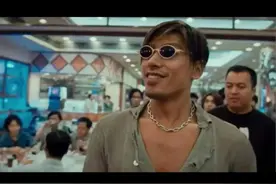 #乌鸦 #乌鸦天空盘旋什么原因 #神奇动物 #天上飞的是什么