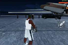 沉浸式体验在圣安地列斯第一视角开飞机，用加特林反击，真爽视频封面