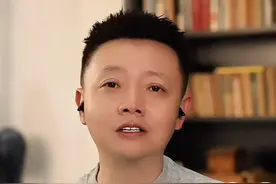 失衡的AA制婚姻 周三到周日20点准时直播连线。听他人的故事，想自己的人生#情感#婚姻#家庭#凌云夜话视频封面