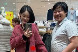 带老公出来逛街🙈#婚后生活 #夫妻日常 #对镜拍视频封面