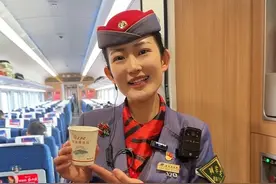 小杨车长为你示范如何在列车上接热水？#小杨车长帮帮忙 #春运 #网络中国节