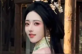 少女的脸红 胜过一切情话 #国风大典 #战国袍视频封面