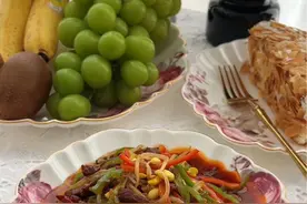 豆芽炒肉#抖音美食推荐官 #吃货 #美食教程 #妈呀太香了 #抖音美食