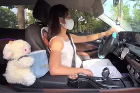 试驾了轩逸朗逸伊兰特，最后选择了威朗，我觉得没有选错视频封面