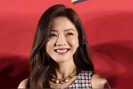 #人生开门红首映礼  导演易小星 ，演员常远 、邓家佳 、李宗恒视频封面