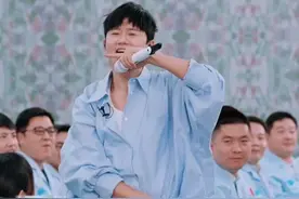 #张杰唱《逆战》 致敬北斗团队30年#你好星期六