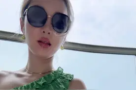 之前摔碎的冰裂茶碗，我肯定不甘心就此失去… 于是故事继续。 #陶艺 #美出高级感 #制作过程