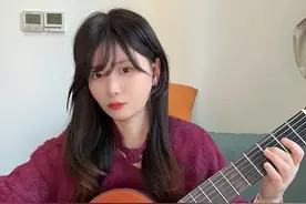 花儿为什么这样红 今晚来听完整版哦哦#前奏一响拾起多少人的回忆 #今天你练琴了吗 #吉他 #花儿为什么这样红 #新疆民歌