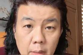 港股跳水我好怕怕，大A撑住是顶呱呱，又熬过了一天#老徐吐槽#股民日常 #祝大家日进斗金视频封面