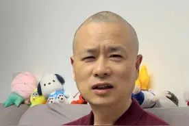 #王菲去了谢霆锋演唱会#谢霆锋#王菲#谢霆锋演唱会#万万没想到  王菲去了谢霆锋演唱会 王菲听到谢霆锋唱玉蝴蝶 一起舞动视频封面