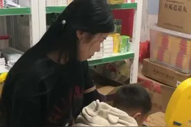 孩子，除了不能给你一个完整的家，妈妈可以把命给你。