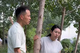 连续高温，俺家鱼塘的鱼全部缺氧都憋坏了，一条一条打捞上来太可惜了！#新农人计划2025 #我的乡村生活