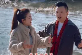 男女对唱版《爱恋》正式发行！感恩遇见！#抖音热歌推荐🔥 #爱恋 @小虎牙（冯景扬） @九歌艺术《爱恋》 @赵天华《心愿》作曲者 @姜仁波视频封面