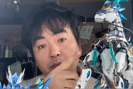 各位赵云都收到货了吧。来评论区讨论讨论 下一期就是要来个大的 #摩动核赵云 #摩动核敖丙 #国风机甲 #国模