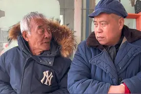 到底是谁研究的过年#搞笑正能量 #热门推荐#喜欢的双击加关注 。视频封面