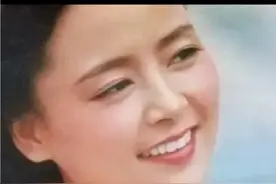 1980年至1981年间，张瑜连续四部电影获奖。今年66岁，无儿无女孤身一人。 #老照片 #一代人的回忆视频封面