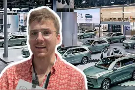 广州车展长城展台，全场竟只有一款车！作为唯一的展车，老外们被深深吸引，快来看看老外们怎么说！#长城汽车  #广州车展 #魏牌全新蓝山 #开城相见共赴热爱视频封面