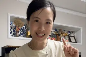 不凹底，空心酥皮泡芙，保姆级教程！ 是谁在等酥皮泡芙呀，真真的，比迷你的吃起来更有层次感，更好吃！其实做法和你你差不多啦，但是依旧是有很多小细节和小技巧的，好啦，跟着视频做吧，期待大家都做成功哦#烘焙 #泡芙 #酥皮泡芙 #酥皮泡芙做法 #烘焙人的日常视频封面