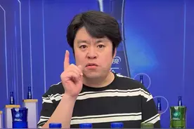 挑战用蓝月亮至尊，一泵8克洗8件，让你洗衣超轻松视频封面