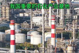 亚洲最大的炼化厂，我国重要的石化产业基地，就像外星基地，空气中都弥漫着重工业的气息，厉害了我的国#镇海炼化#旅行 #航拍